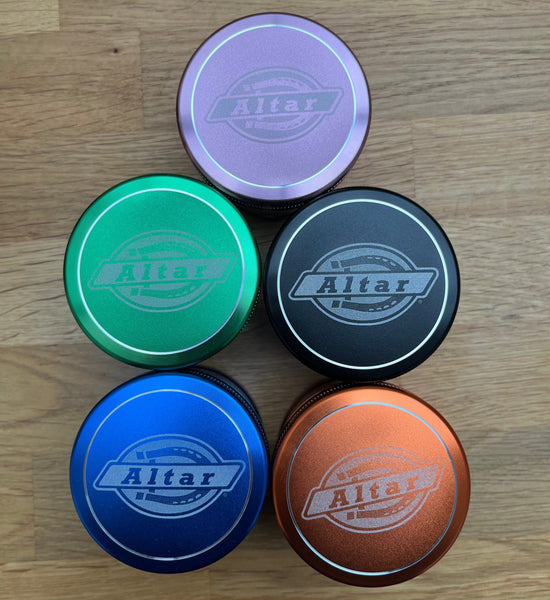 Altar Dik logo Herb Grinder